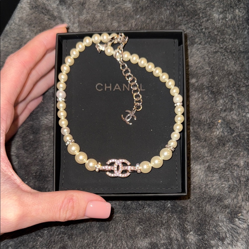 CHANEL Pearl and Silver-Tone Necklace